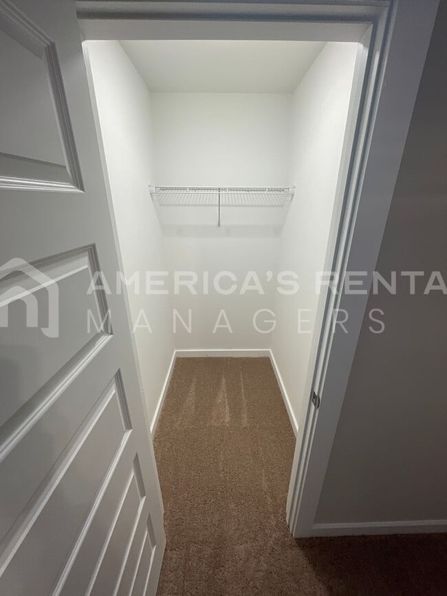 Building Photo - Home for Rent in Oak Grove, AL!!! Available to View with 48 Hour Notice!!!