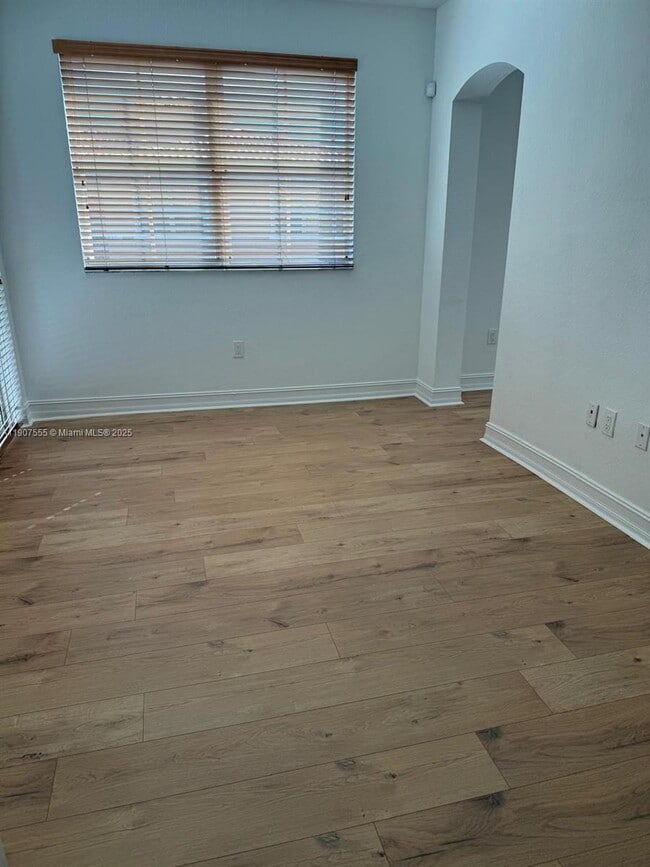 Building Photo - 15530 SW 26th Terrace