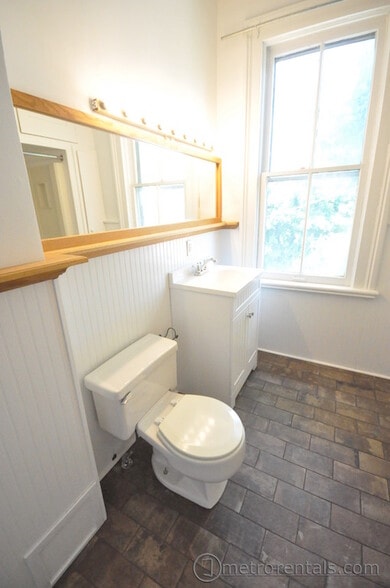 Bathroom - 888 City Park Ave