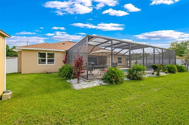 Building Photo - 1 Wavering Pl