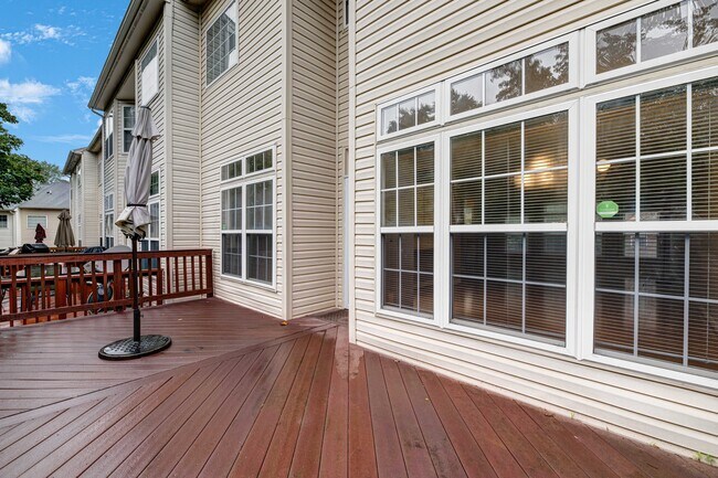 Building Photo - 2032 Ashleigh Woods Ct