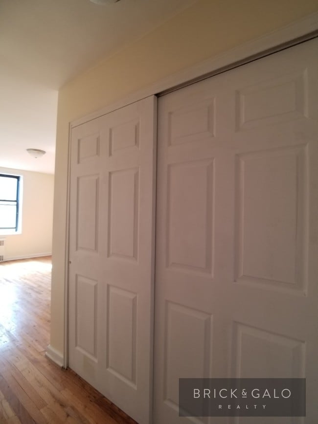 Building Photo - 3111 Aurelia Ct