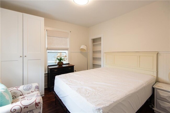 Building Photo - 11 Brewer St