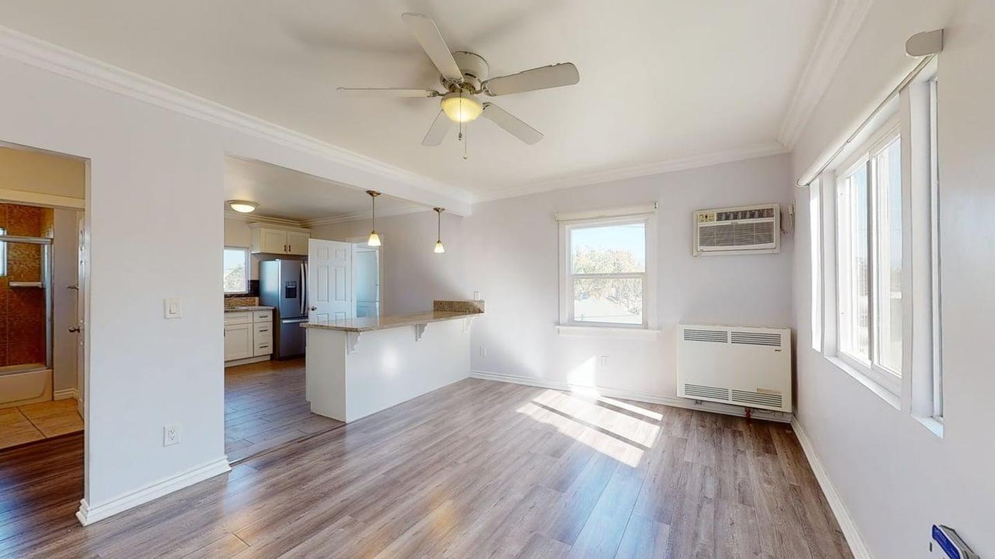 Building Photo - Modern & Spacious Home in East LA – Great Value and Prime Location!