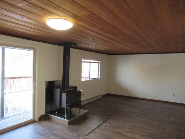 Building Photo - Whitefish River Duplex