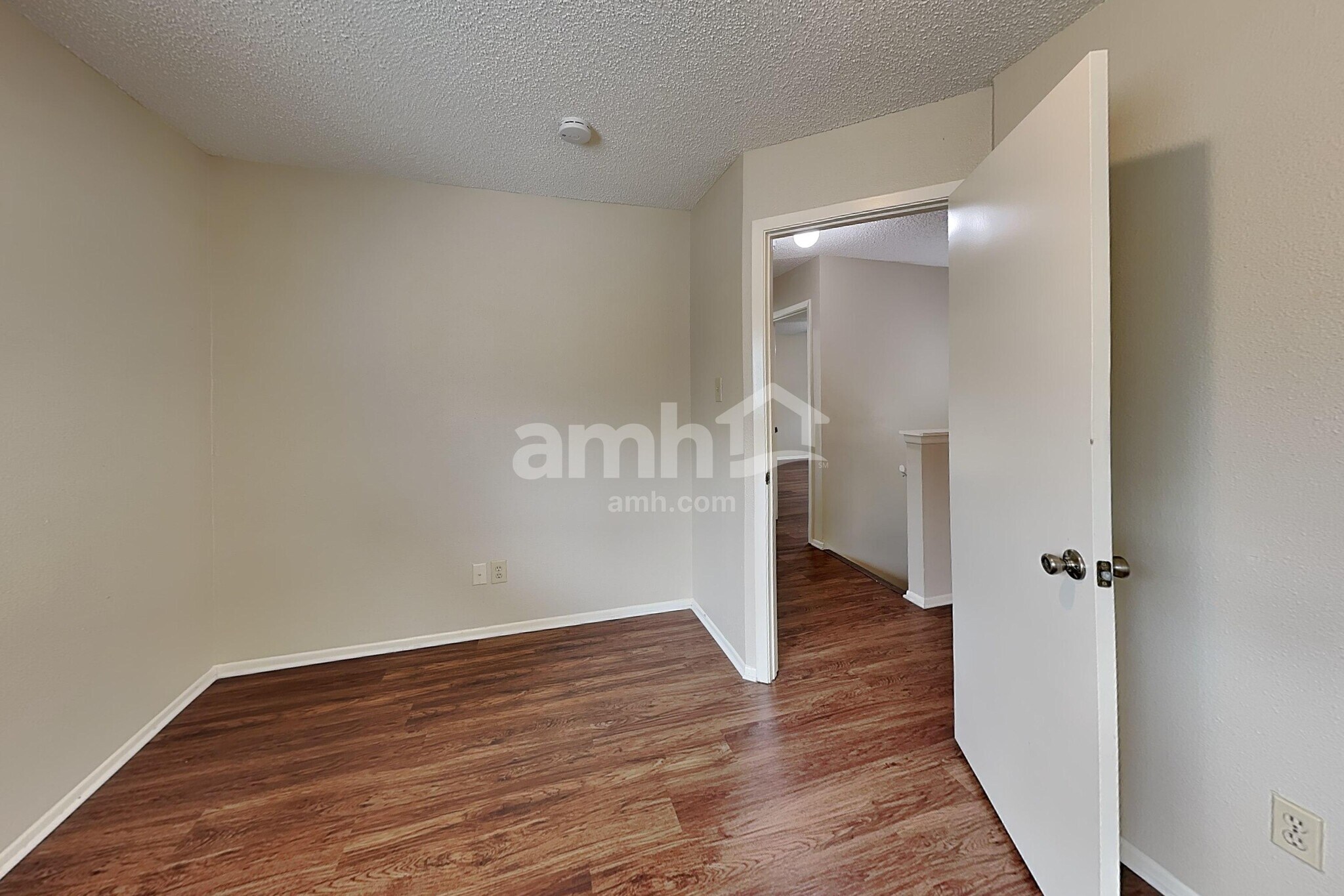 Building Photo - 4611 Camas