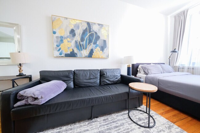 Building Photo - 28-30 West 86th Street-SI ID1031987P