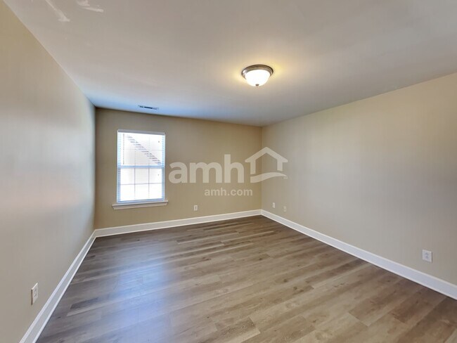 Building Photo - 4127 Lazarus Way