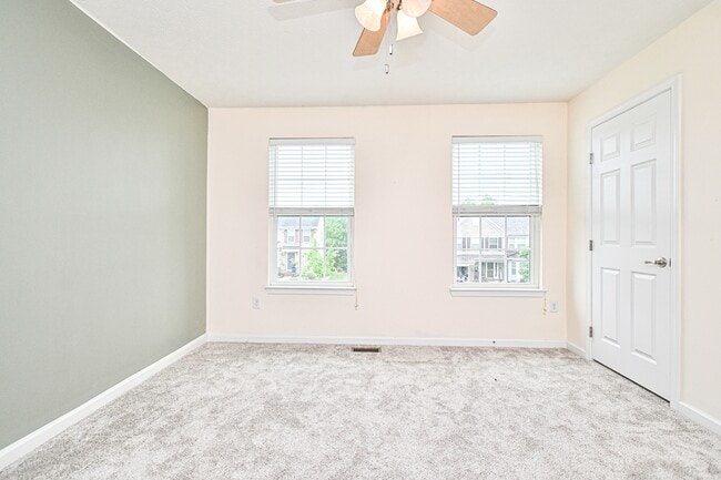 Building Photo - 8453 Forest Valley Dr