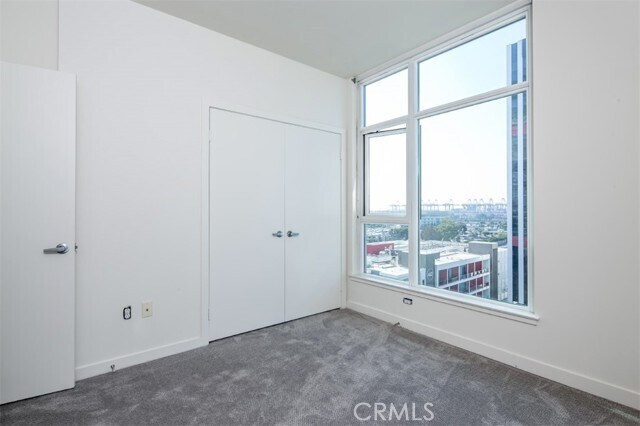 Building Photo - 400 W Ocean Blvd