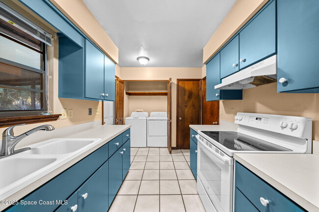 Building Photo - 410 Albenga Rd NW