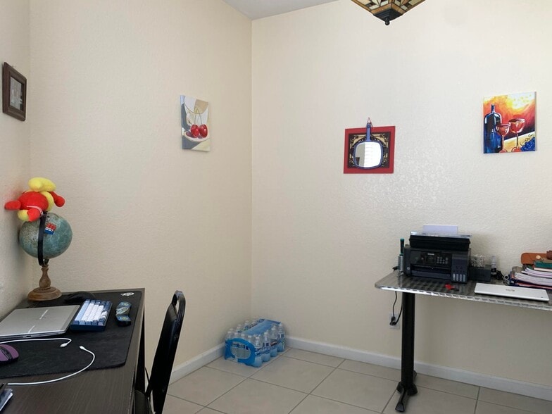 Building Photo - 2304 Center Stone Ln