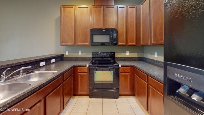 Building Photo - 13397 Ocean Mist Dr
