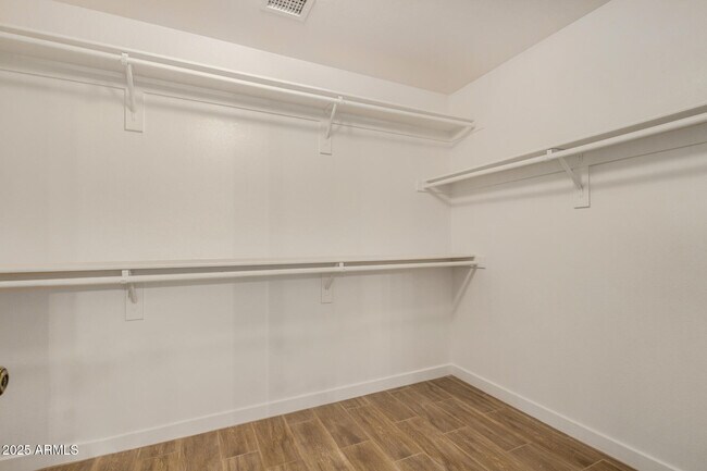 Building Photo - 16120 N 86th Ln
