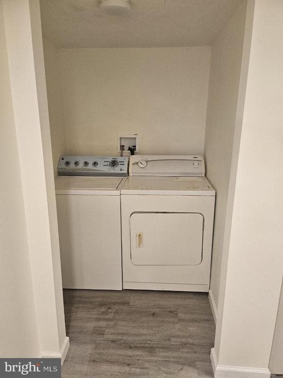 Building Photo - 3372 Old Line Ave