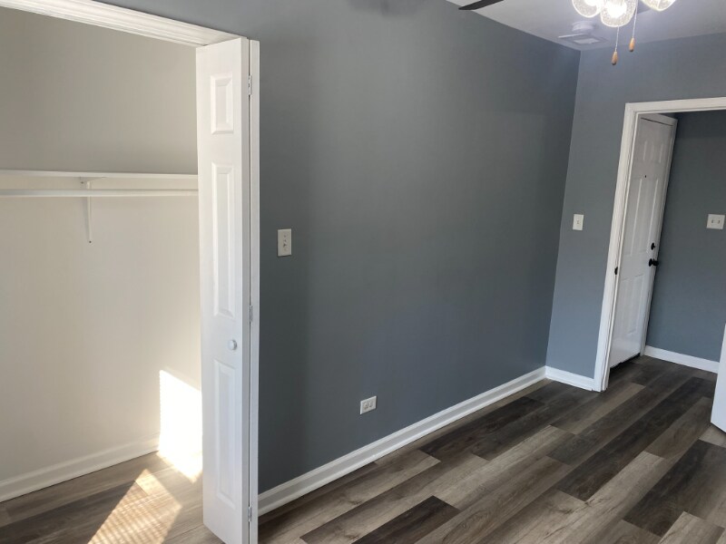 Building Photo - 15223 Turlington Ave