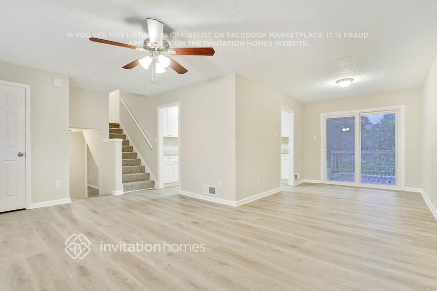 Building Photo - 3141 Flat Shoals Rd