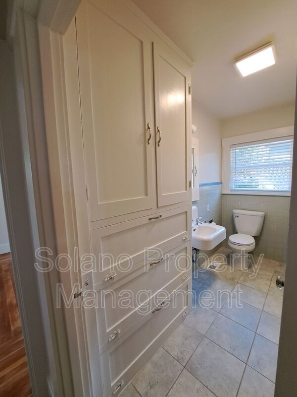 Building Photo - 1938 3rd St