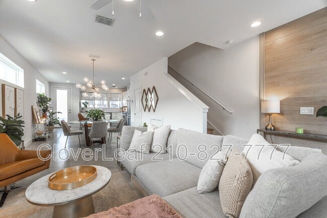 Building Photo - 102 Tendick St