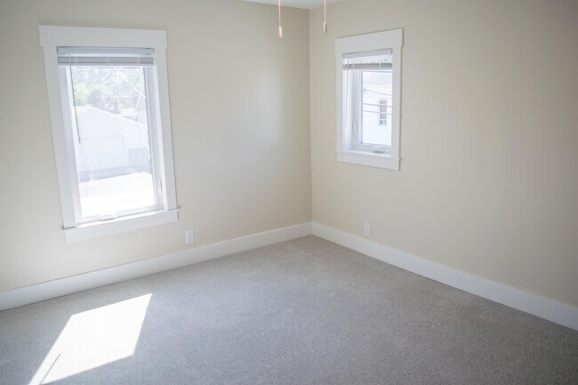 Building Photo - 209 Buffalo St