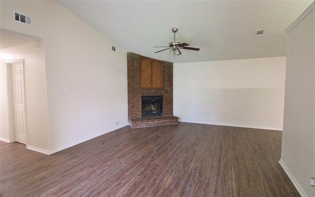Building Photo - 1103 Hemlock Ct