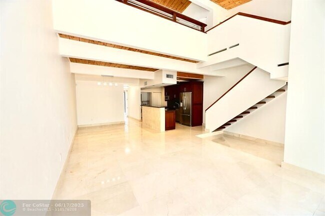 Building Photo - 7760 SW 103rd Pl