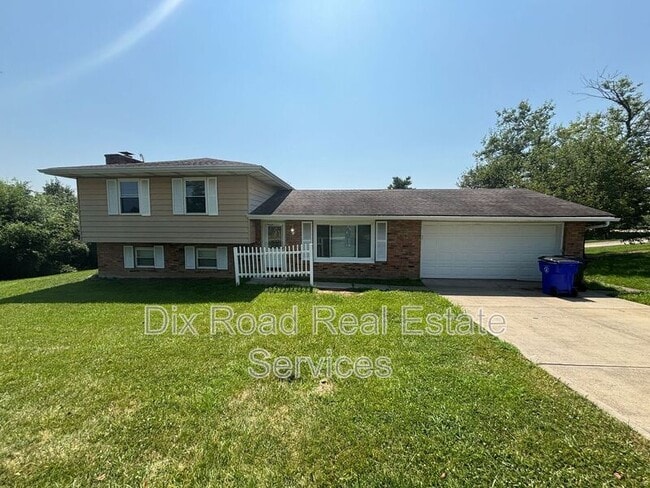 Primary Photo - 3 Ramsey Dr