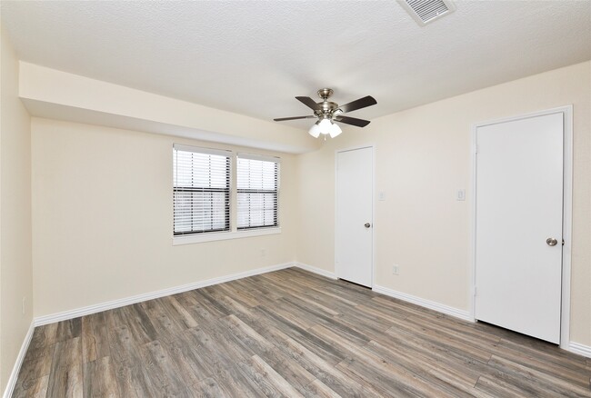 Building Photo - 14573 Misty Meadow Ln