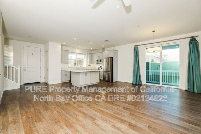 Building Photo - 2976 Bay Village Ave