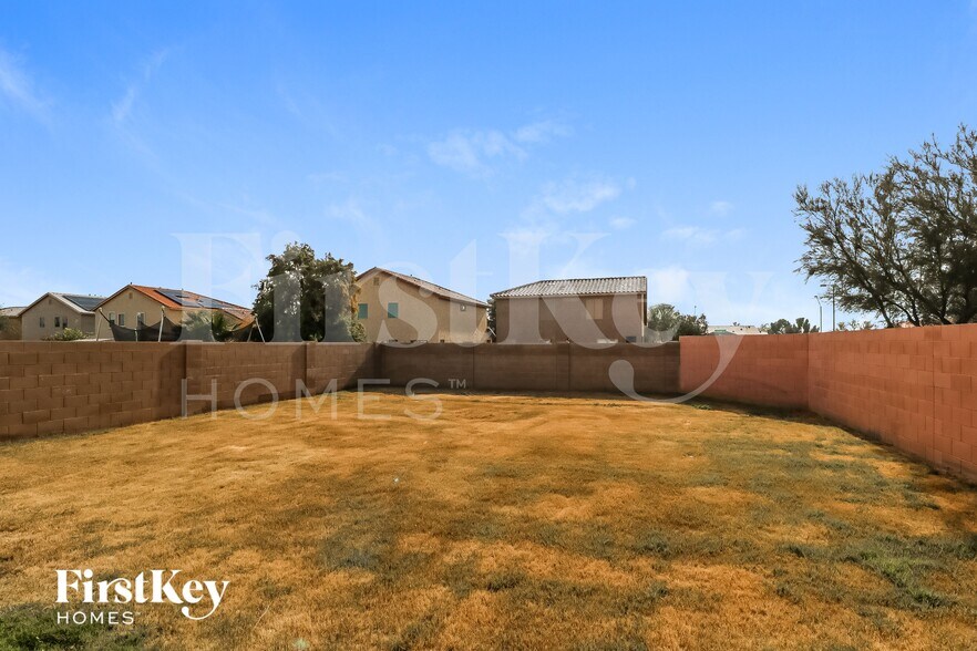 Building Photo - 25193 W Cranston Ln