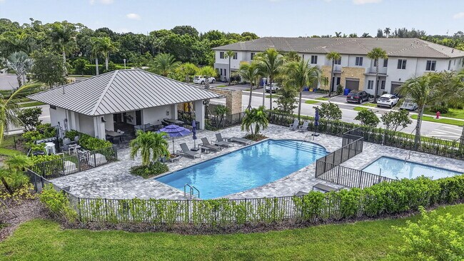 Building Photo - 1431 Pioneer Way