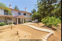 Building Photo - 10210 Lilac Ridge Rd