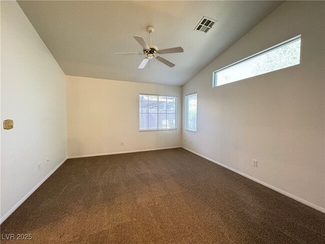 Building Photo - 909 Windhook St
