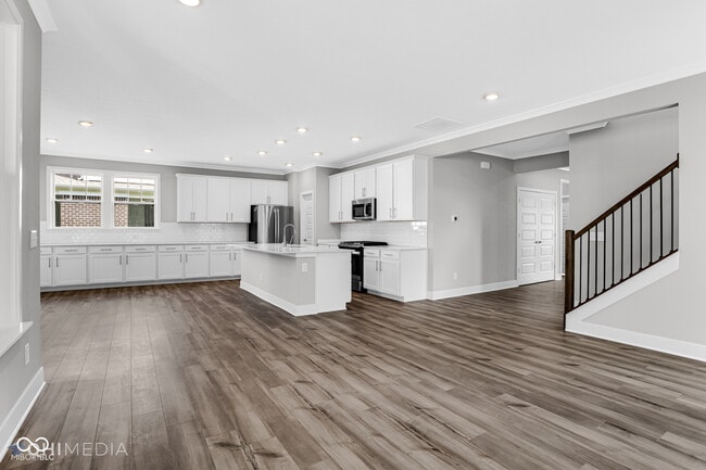 Building Photo - 2228 W 171st St