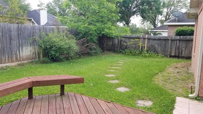 Building Photo - 2727 Gregway Ln