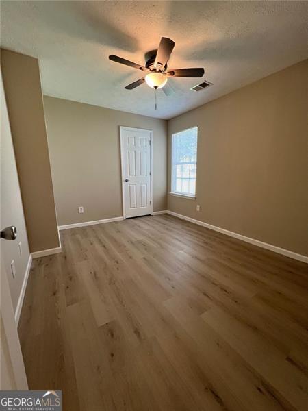 Building Photo - 2717 Lake Park Ridge W