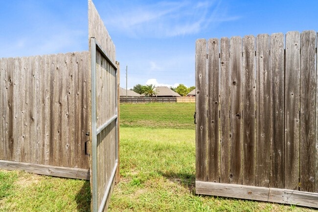 Building Photo - 24830 Mason Trail Dr