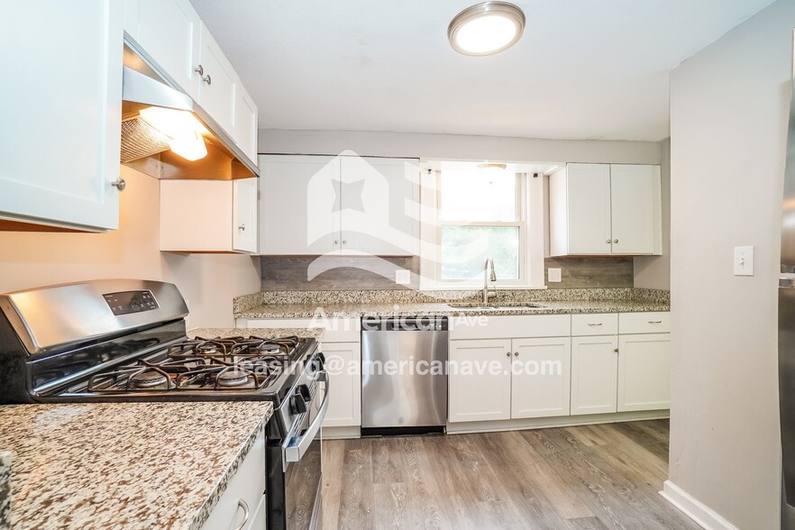 Building Photo - 754 McKinley Ave