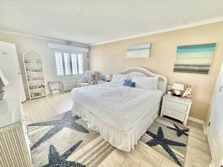 Building Photo - 303 Atlantic Ave