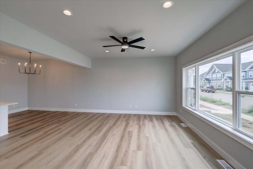 Building Photo - 4866 Suelo Rd