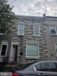Building Photo - 820 Church St