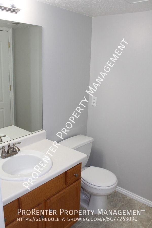 Building Photo - 926 N 1125 W