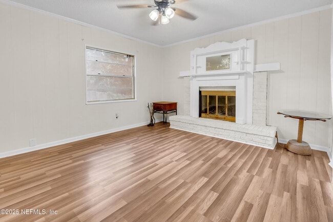 Building Photo - 8717 Pinon Dr