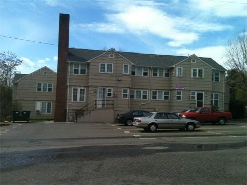 Building Photo - Winchester Court Apartments