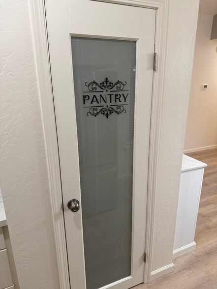 Building Photo - 1677 Canary Dr