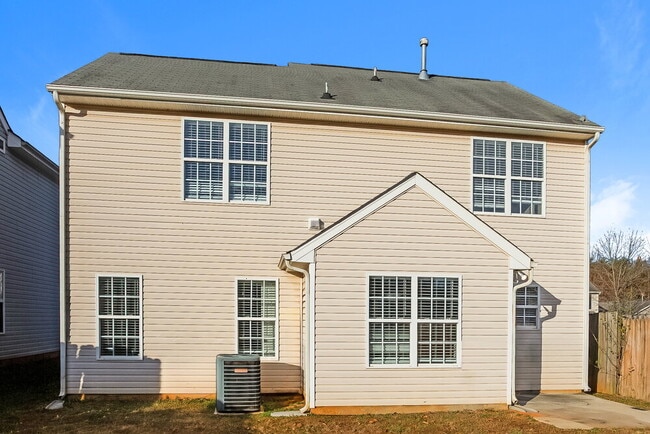 Building Photo - 5713 Henderson Oaks Dr