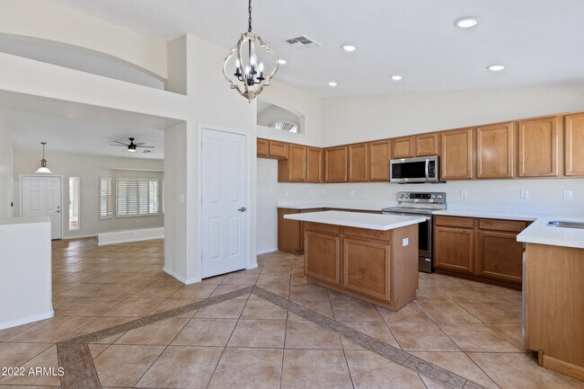 Building Photo - 5976 W Audrey Ln