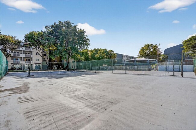 Building Photo - 11060 SW 196th St