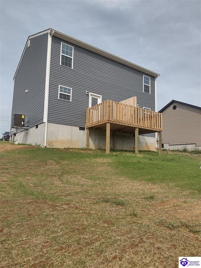 Building Photo - 265 Palmetto Loop