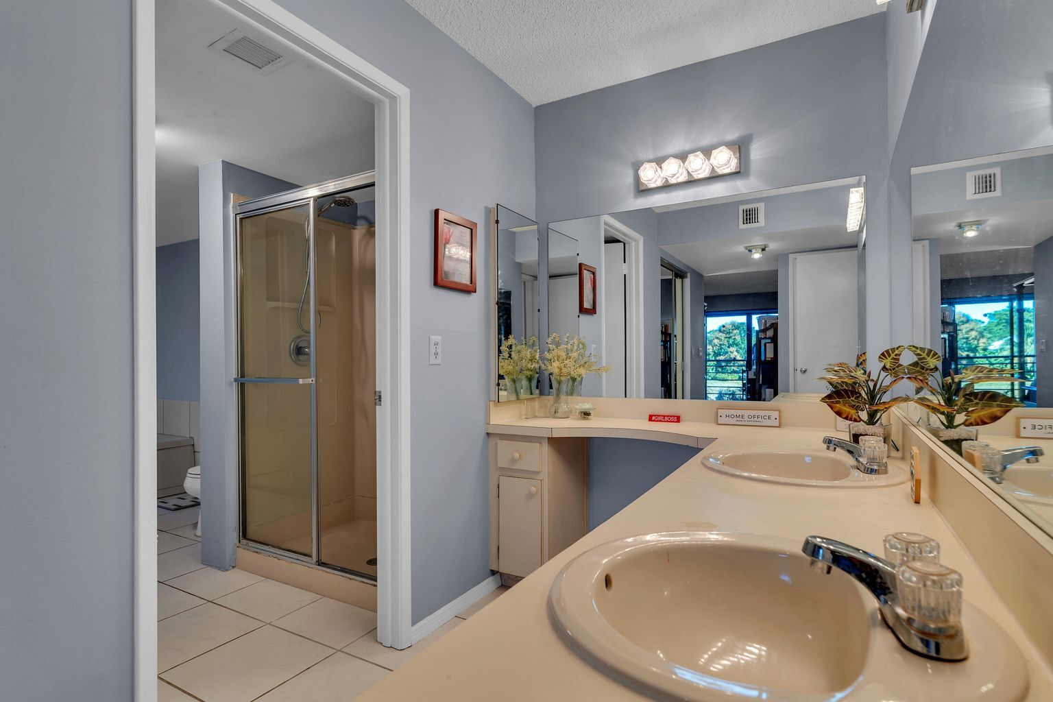 Building Photo - 5650 Camino del Sol